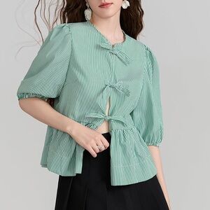 Isalis small Chic Green Striped Blouse with Bow Accents tie front